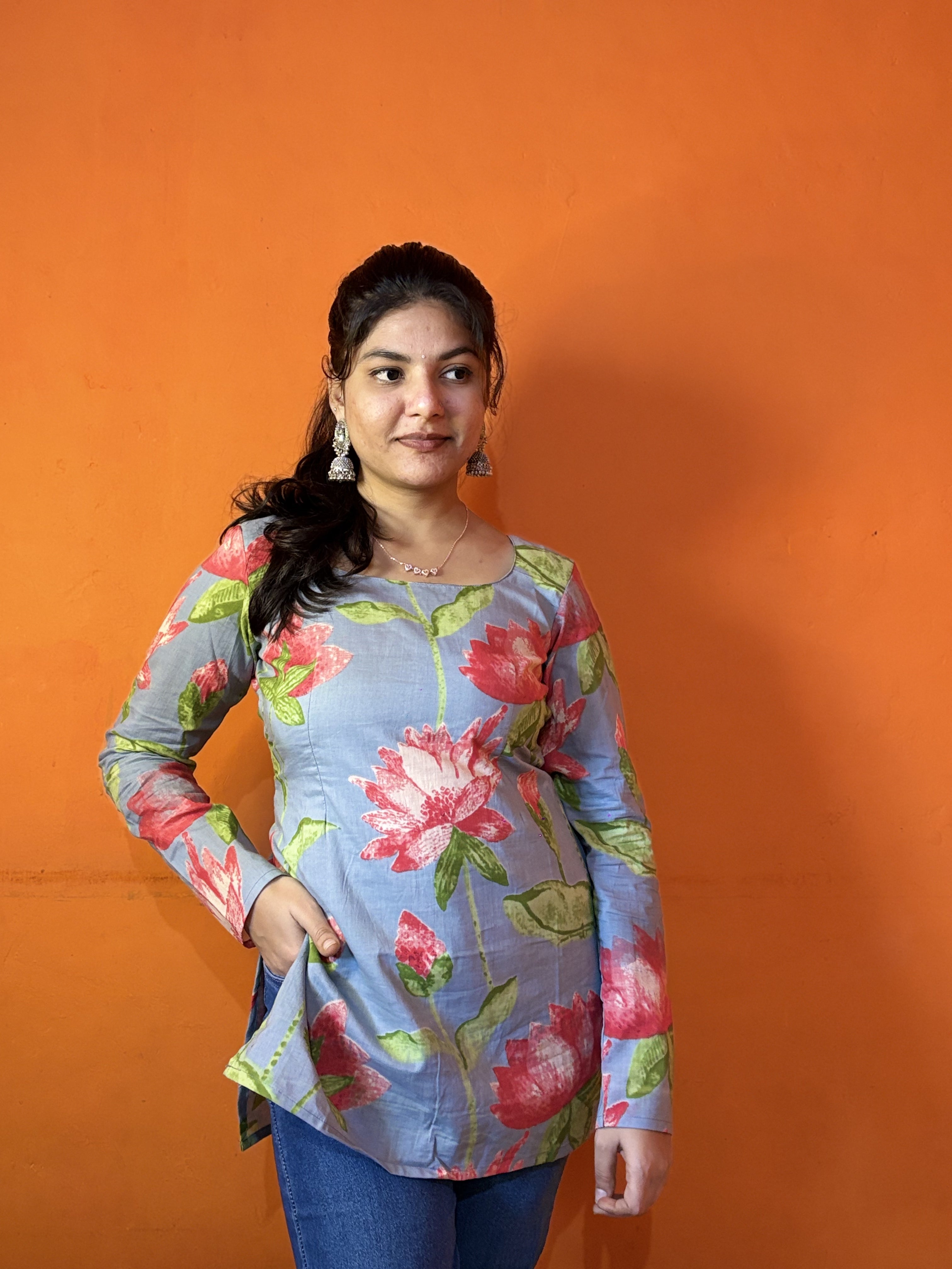 Full Sleeves Short Kurti