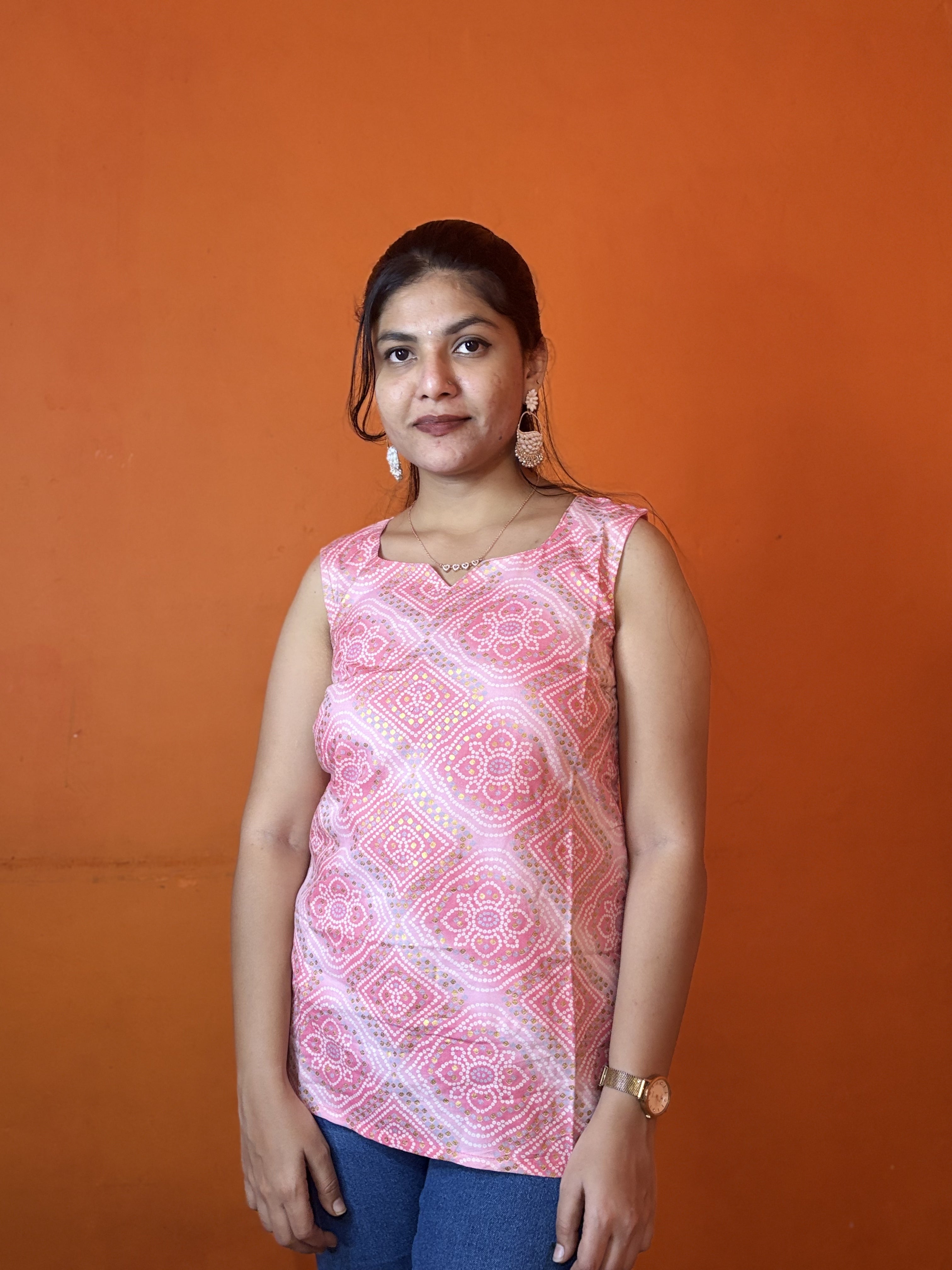 Blush Pink Bandhani-Inspired Sleeveless Short Kurti
