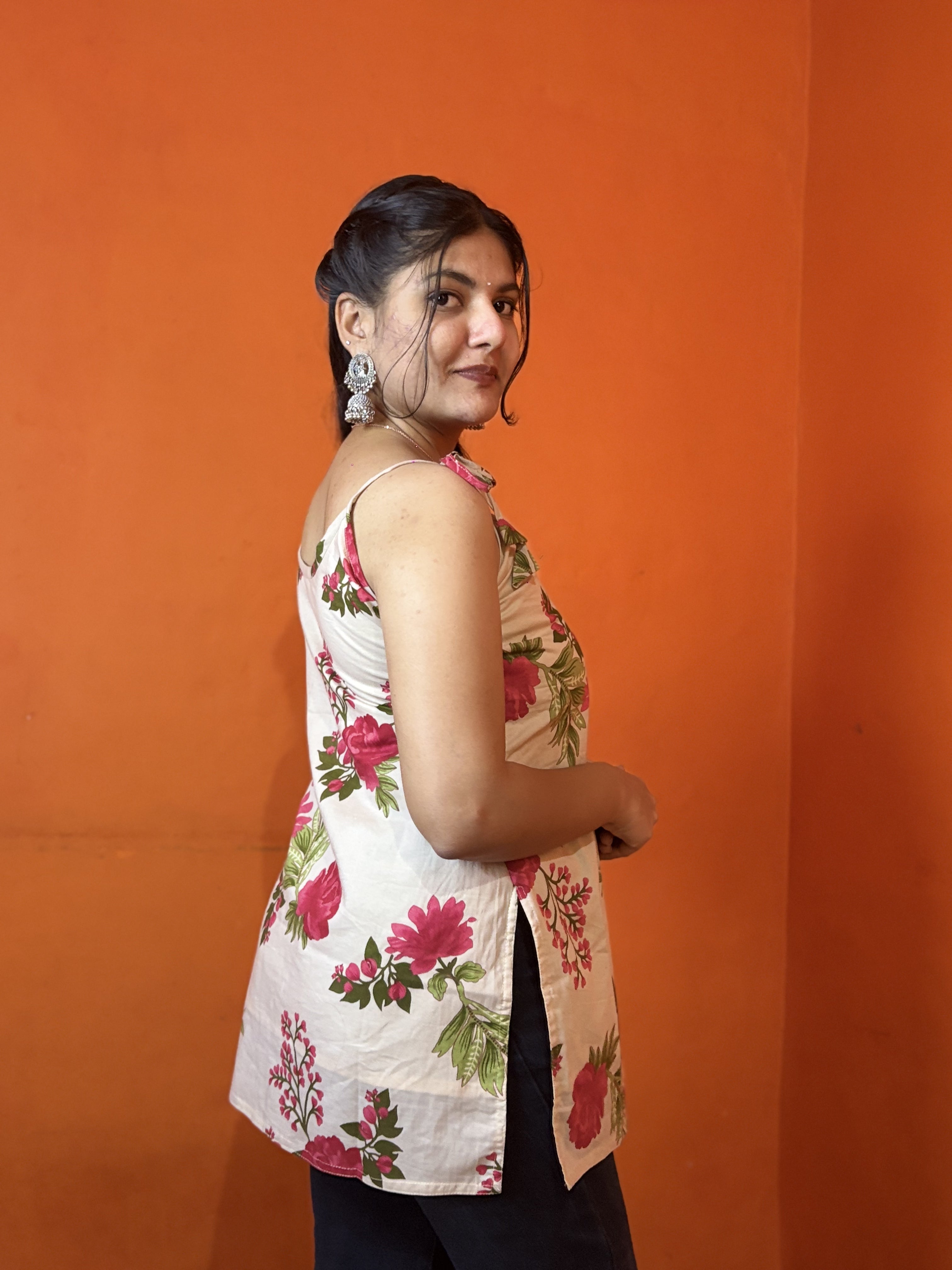 Floral Tie-Shoulder Short Kurti