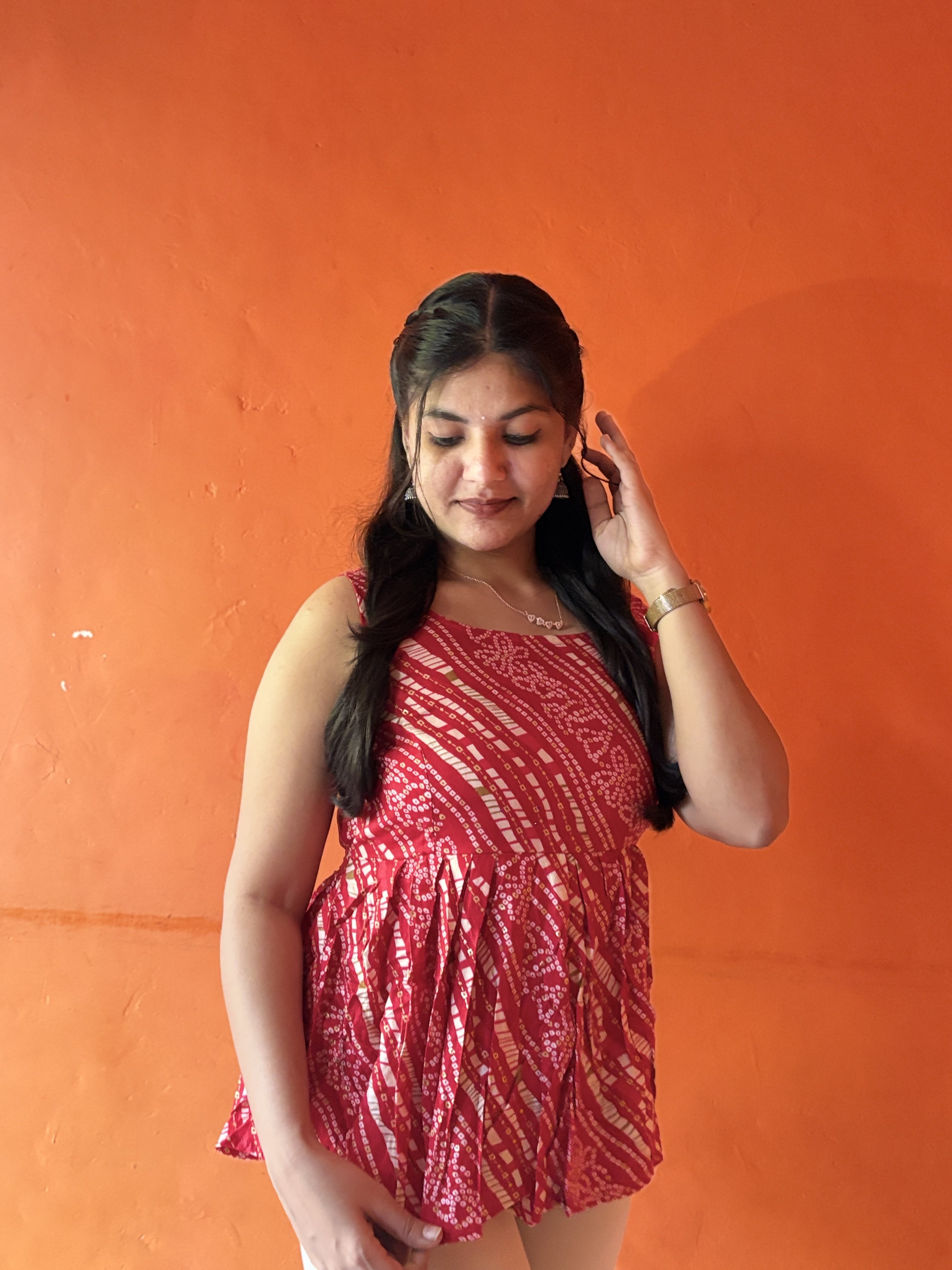 Rani Pink & Gold Floral Sleeveless Short Kurti